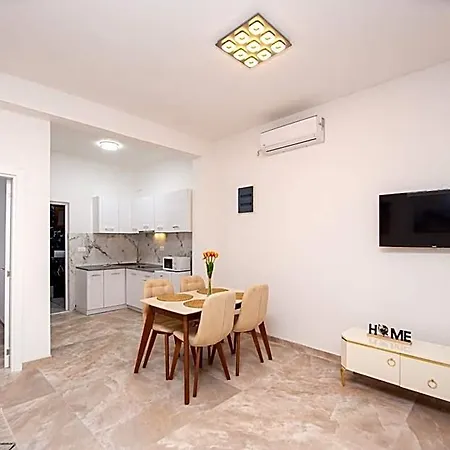 Hotel Stone With Pool Montenegro Star Podgorica