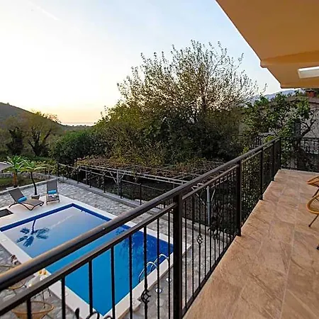 Stone With Pool Montenegro Star Hotel Podgorica