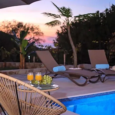 Hotel Stone With Pool Montenegro Star 4*