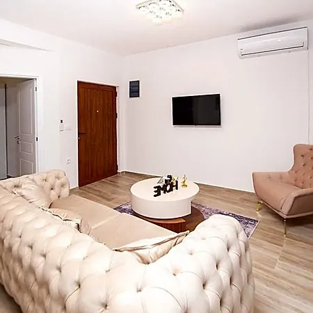 Stone With Pool Montenegro Star Podgorica