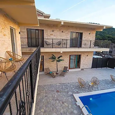 Hotel Stone With Pool Montenegro Star Podgorica